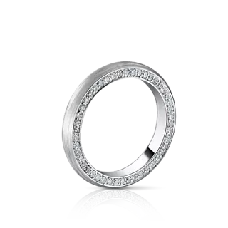 Матовое золотое кольцо с бриллиантами в торце