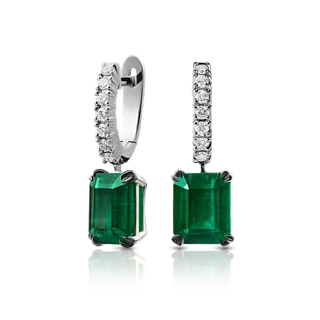 Серьги с изумрудами и бриллиантами