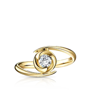 Золотое кольцо с бриллиантом