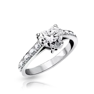 Кольцо с бриллиантом 