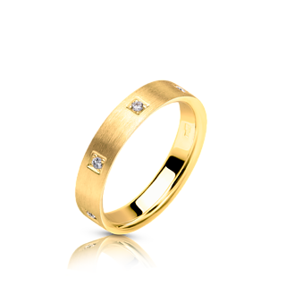 Кольцо из желтого матового золота с бриллиантами