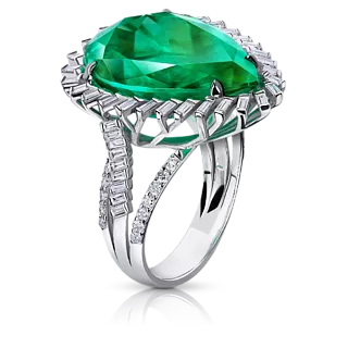 Кольцо с изумрудом