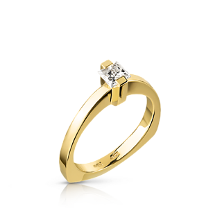 Кольцо с бриллиантом "принцесса"