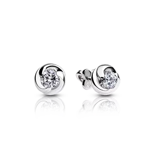 Золотые серьги-пусеты с бриллиантами