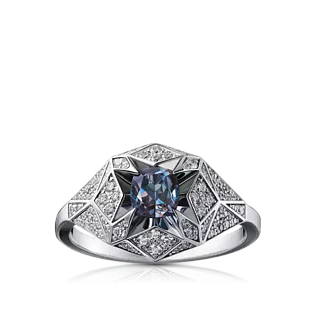 Кольцо с александритом и бриллиантами