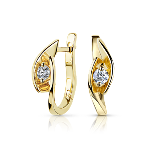 Золотые серьги с бриллиантами