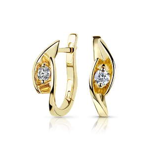 Золотые серьги с бриллиантами