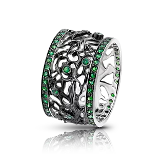 Широкое золотое кольцо с цаворитами